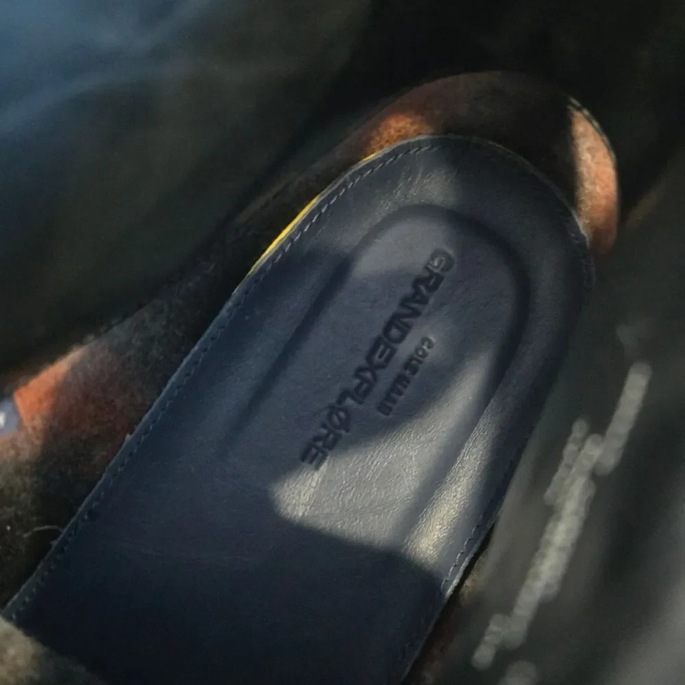 Cole Haan good contion